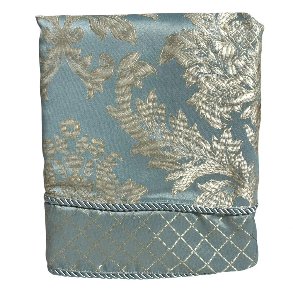 Victoria Classics‎ DULCE Complete Window Treatment 60